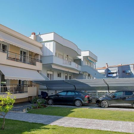Sun & Sea Luxury Apartment Néa Péramos Esterno foto